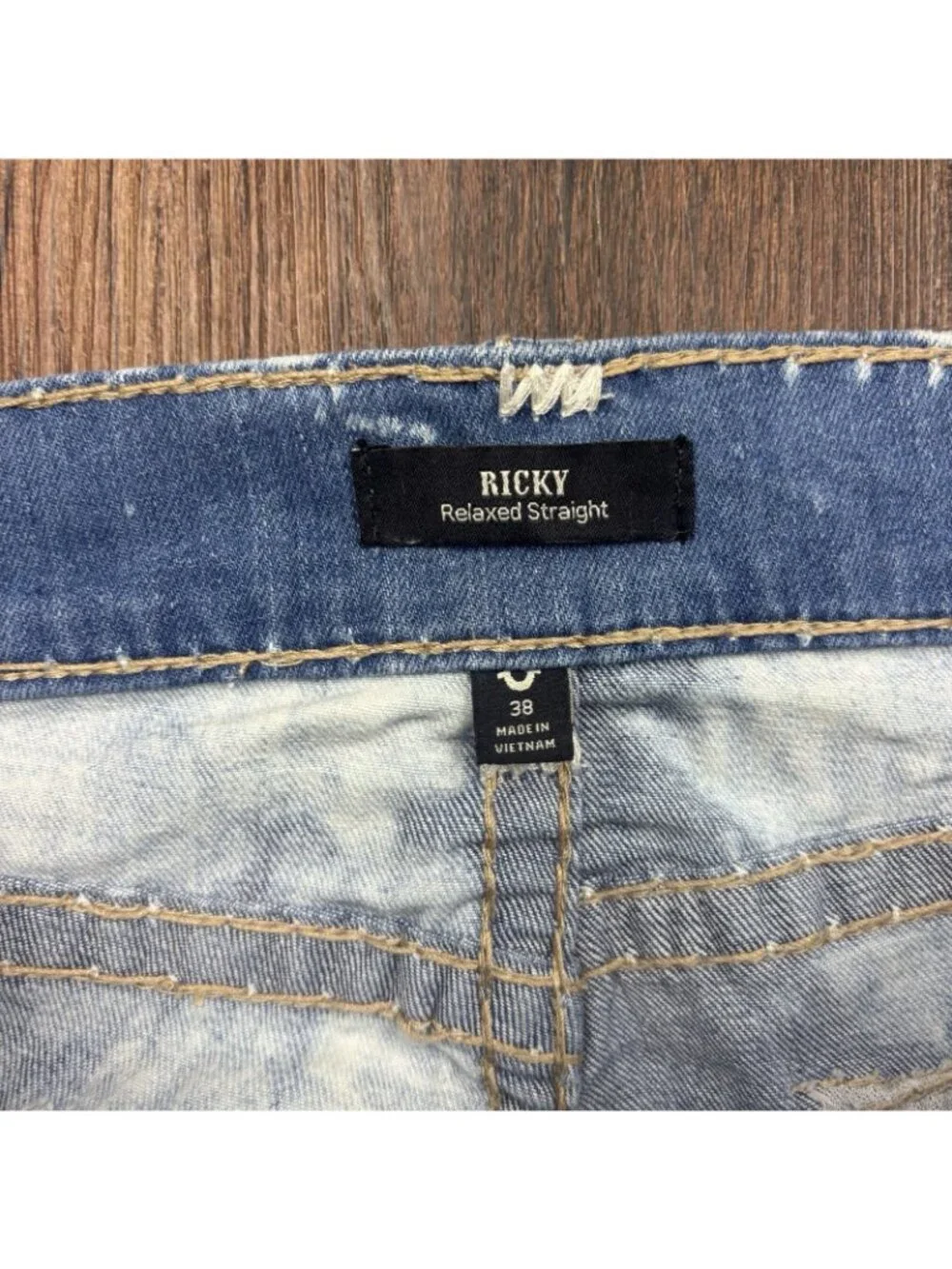True Religion Ricky Relaxed Straight Jeans Acid Wash Blue Denim Men’s Size 38